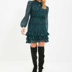 Trendyol Vrouwen Ballon Mouw Staande Kraag A-lijn Jurk