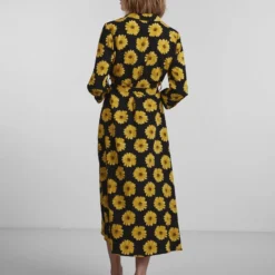 Pieces Jurk Pcjapril 3/4 Ankle Dress D2d Bc 17135407 Black/sunflower Dames Maat - S -Trendy Meid Verkoop 900x1200 218